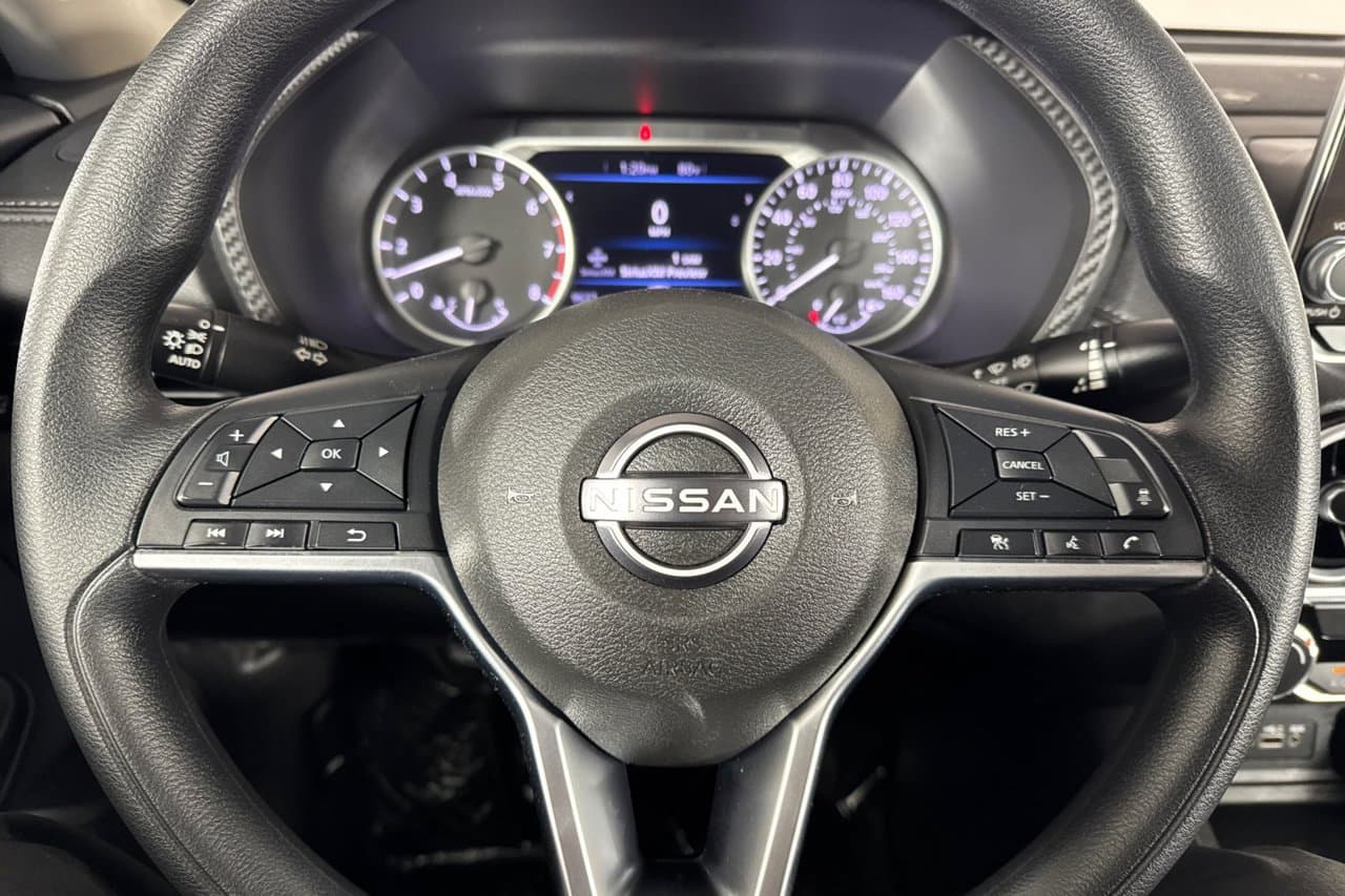 2025 Nissan Sentra SV 19