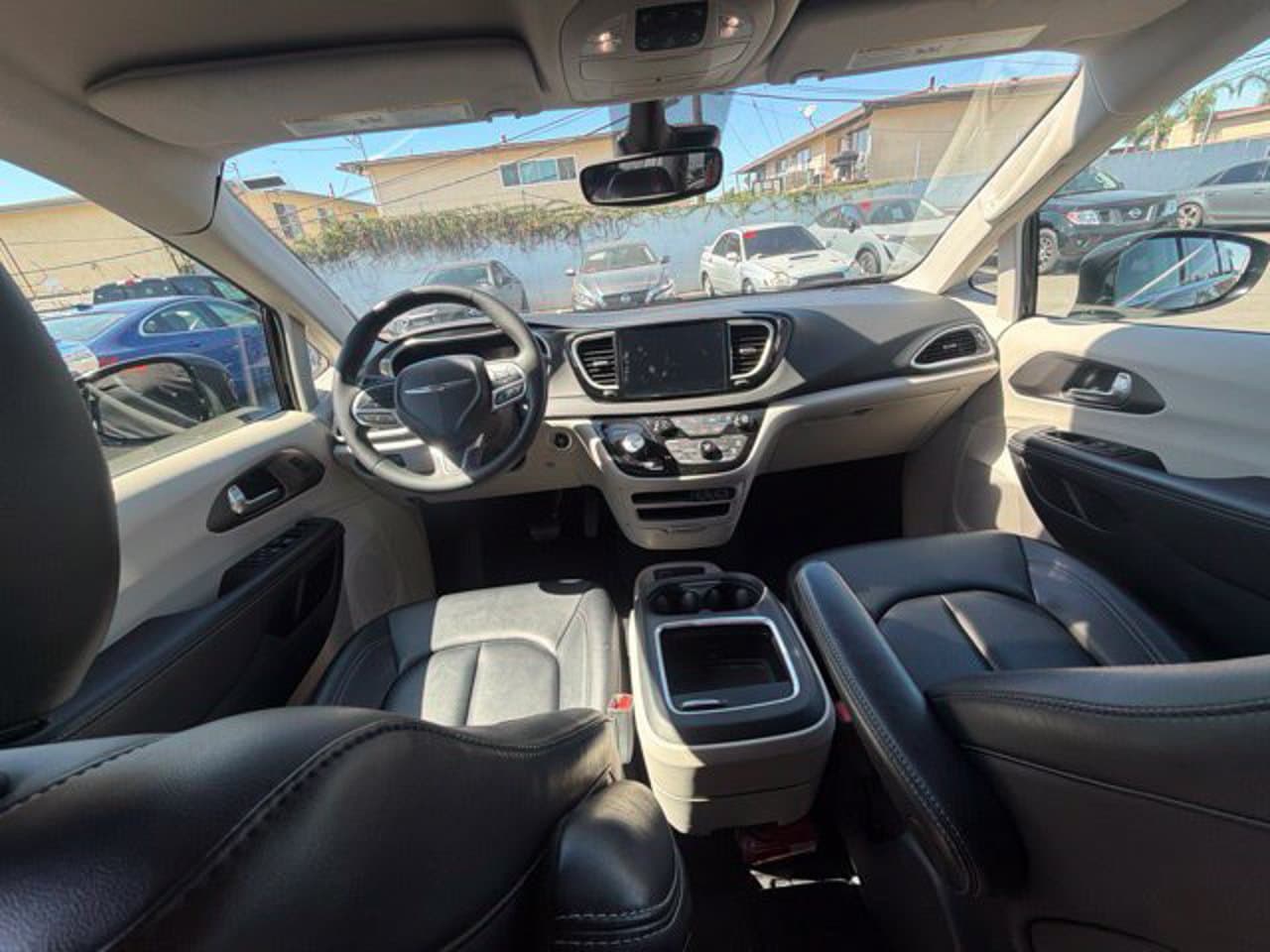 2024 Chrysler Pacifica Touring L 7