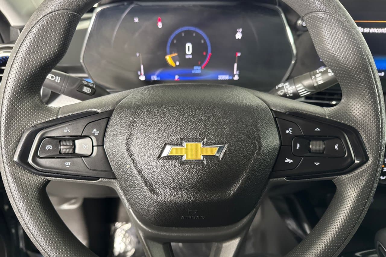 2025 Chevrolet Trax LT 20