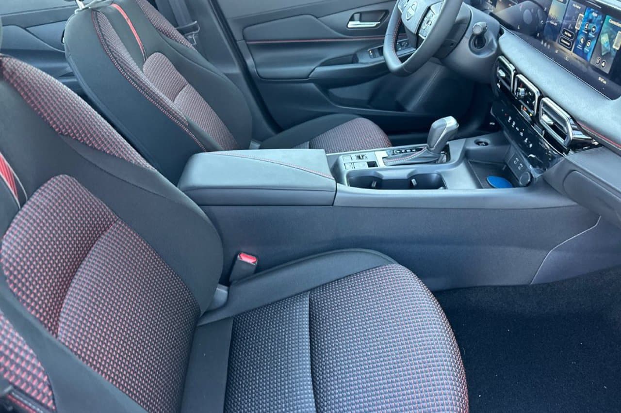 2027 Nissan Sentra SR 12