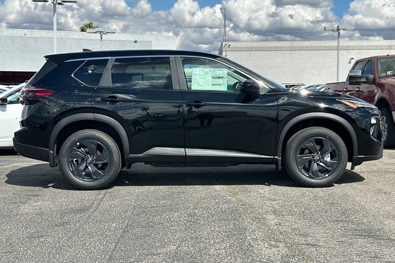 2026 Nissan Rogue SV 2