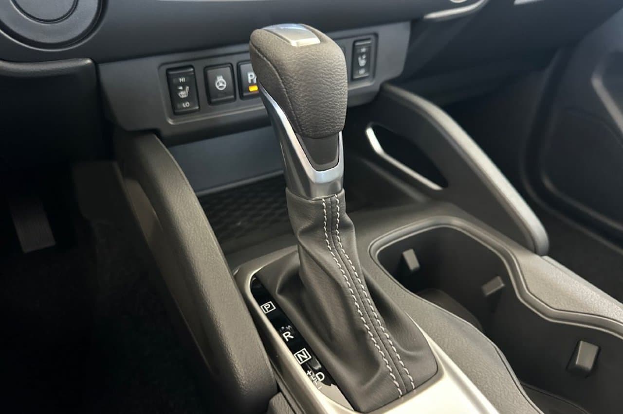 2026 Nissan Frontier SV 17