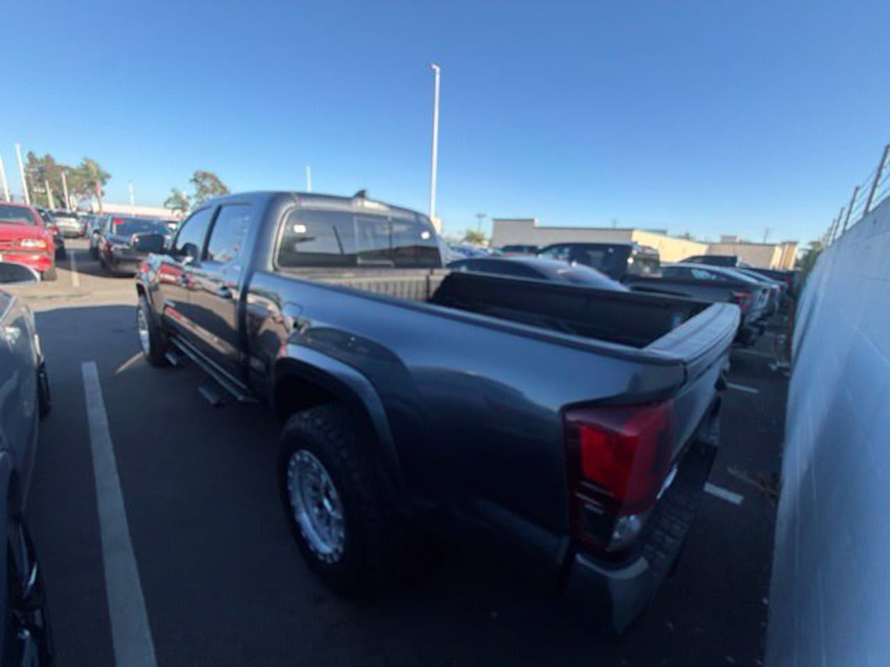 2022 Toyota Tacoma 4WD SR5 3
