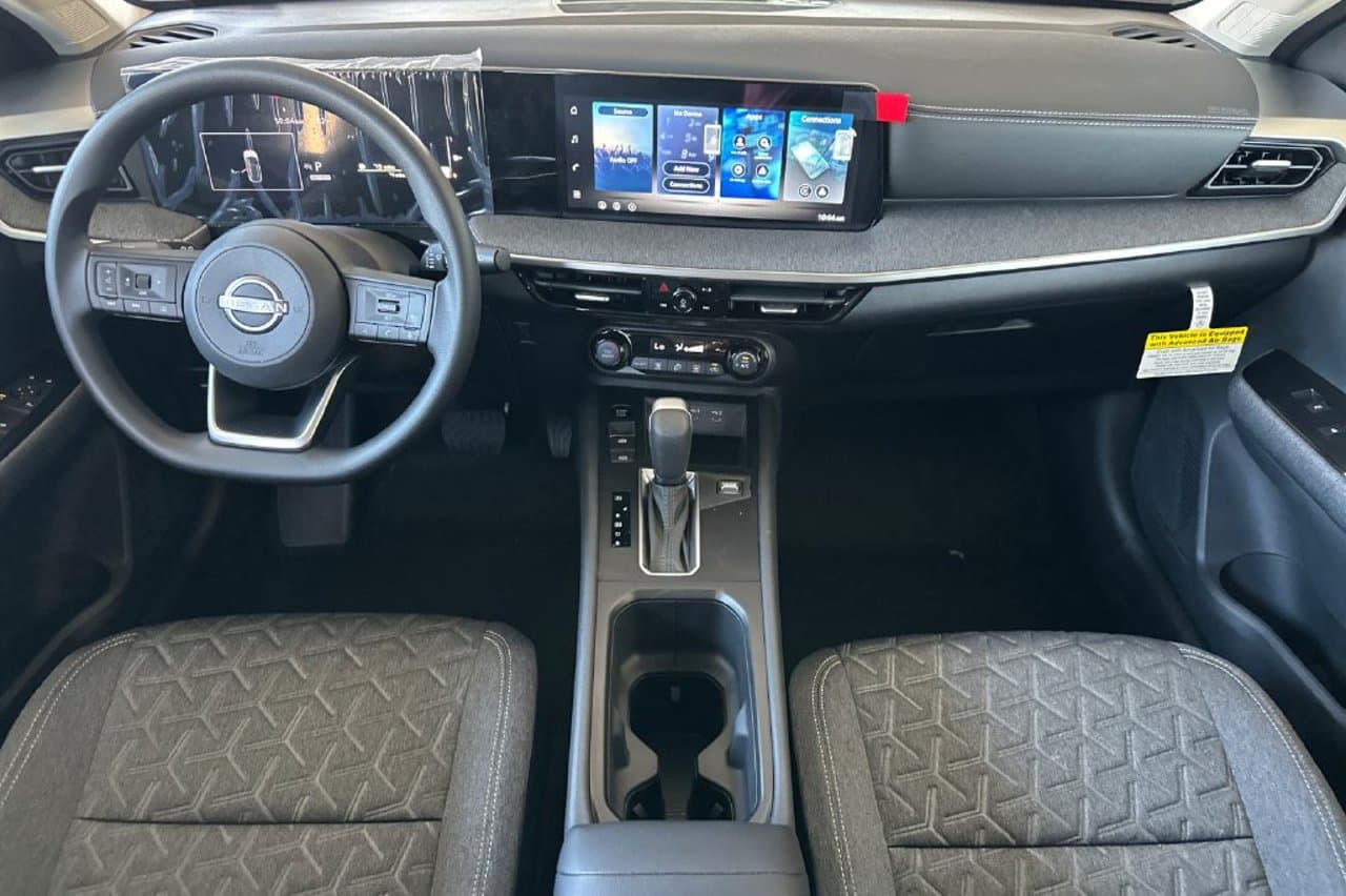 2026 Nissan Kicks SV 10