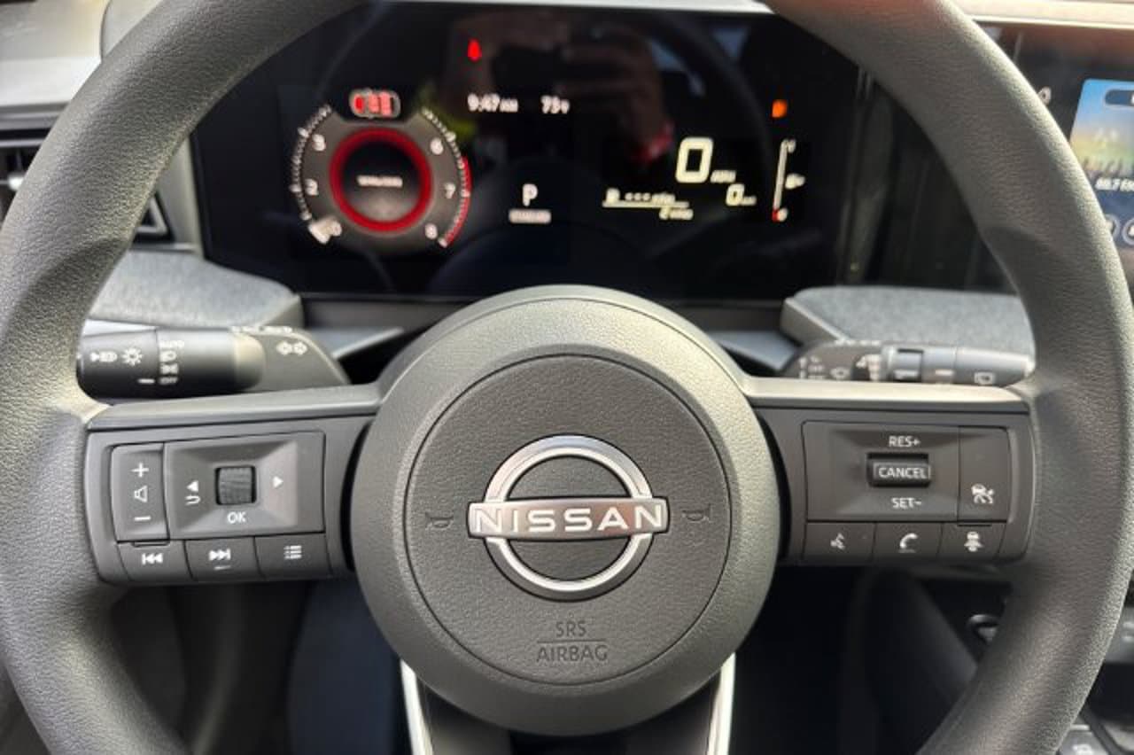 2027 Nissan Kicks SV 20
