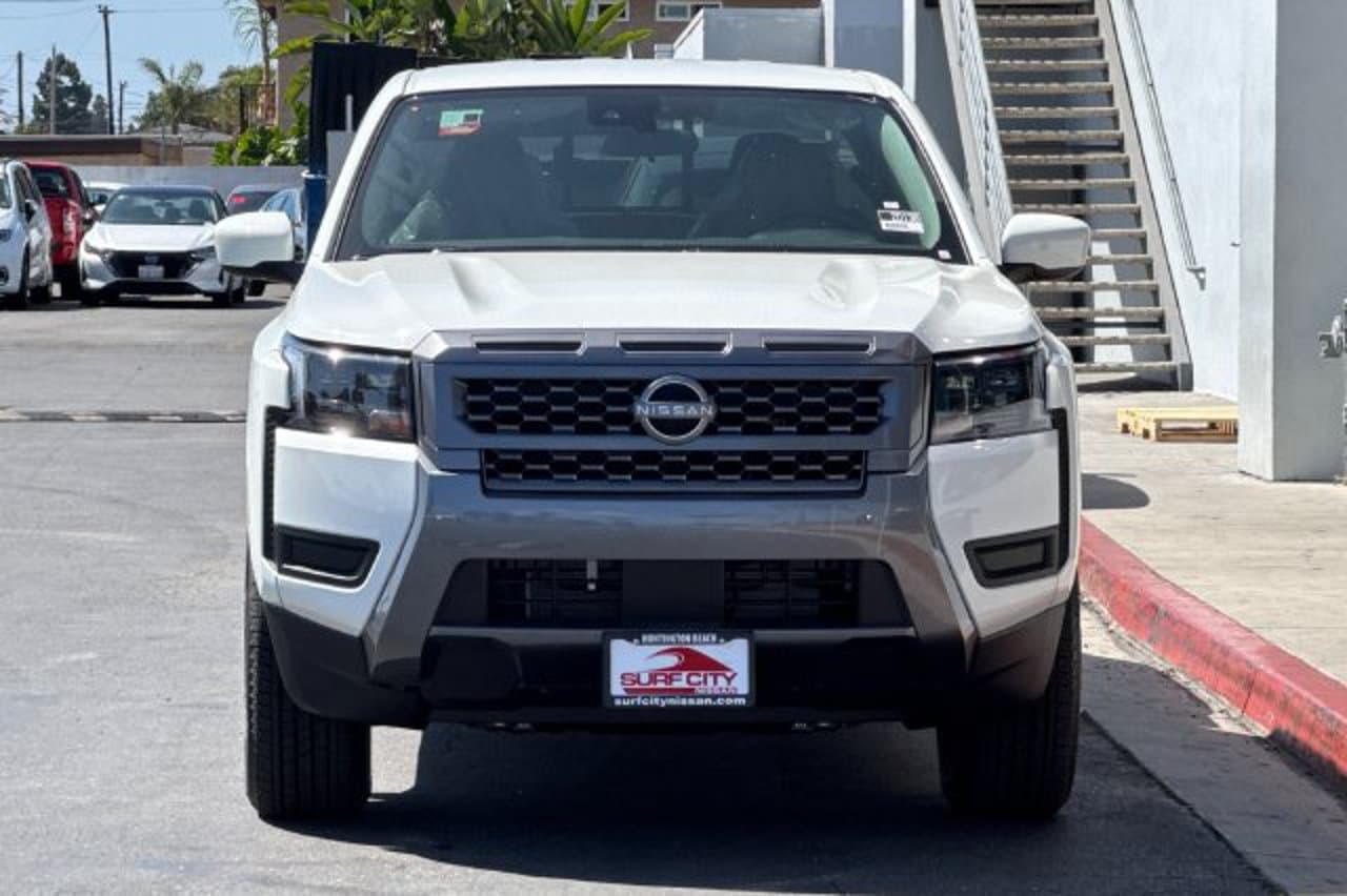 2027 Nissan Frontier SV 6