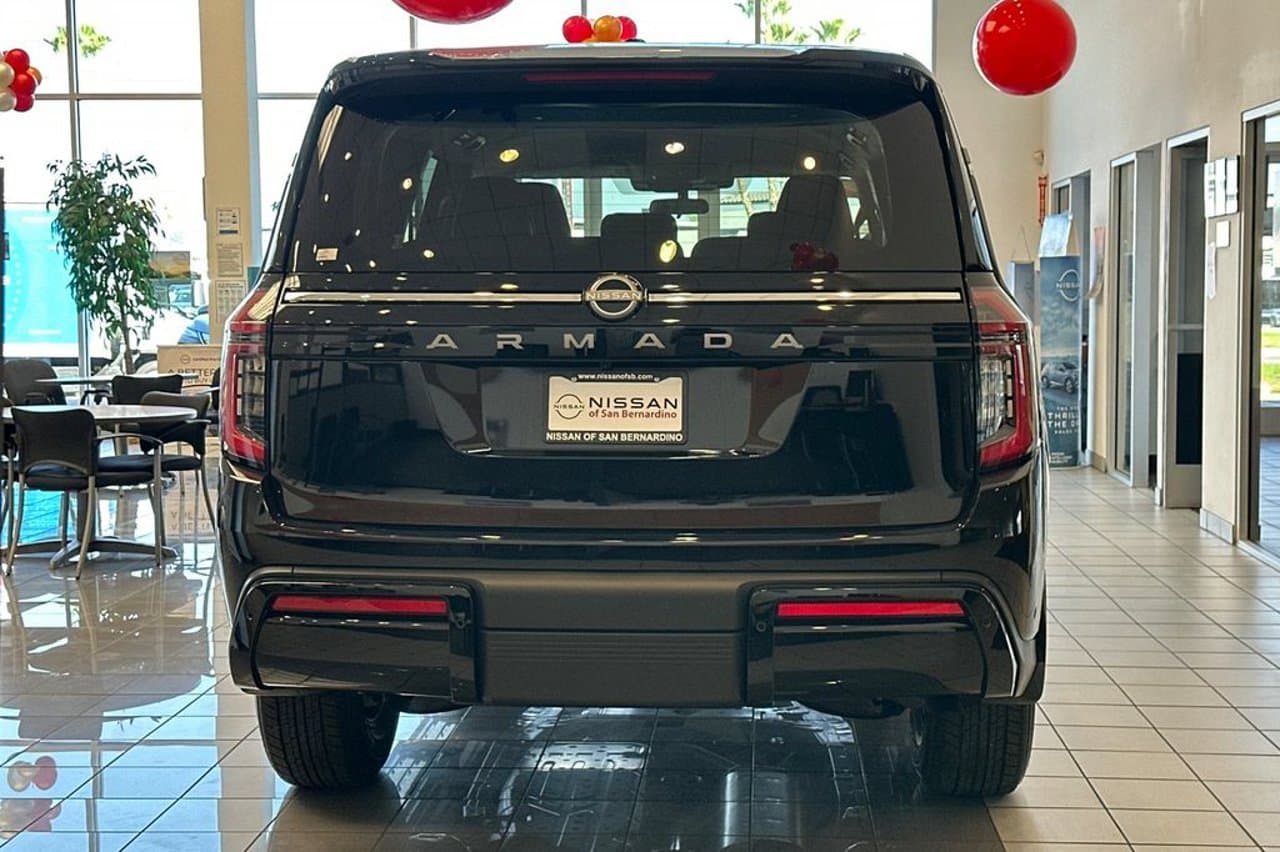 2026 Nissan Armada SV 4
