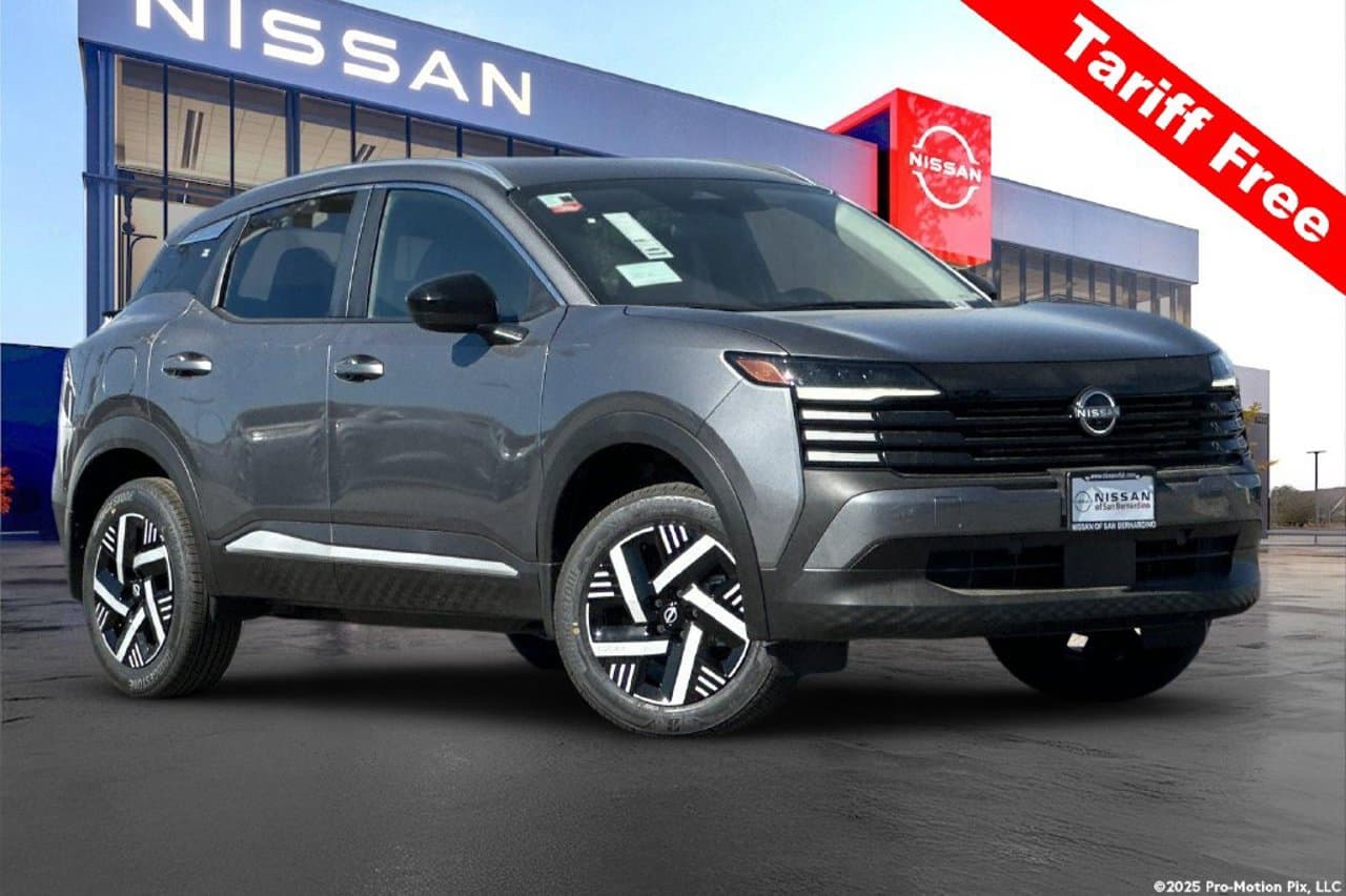 2027 Nissan Kicks SV 1