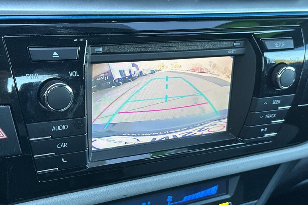 2016 Toyota Corolla LE 15