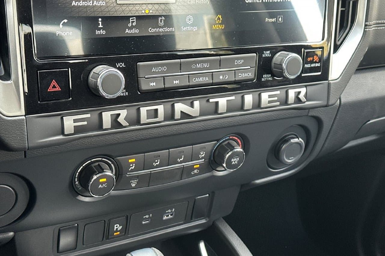 2027 Nissan Frontier SV 16
