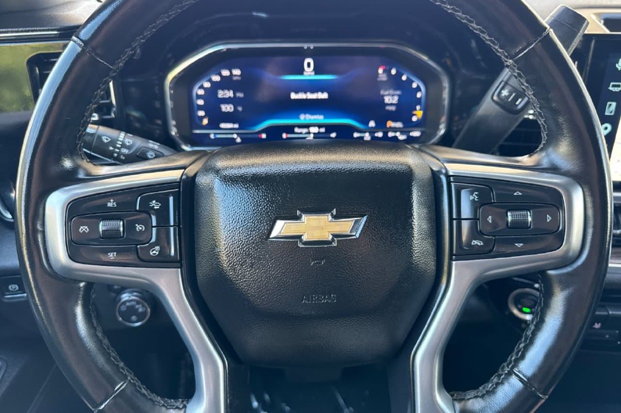 2025 Chevrolet Silverado 1500 LT 20