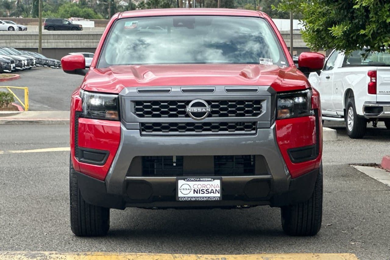 2027 Nissan Frontier SV 7