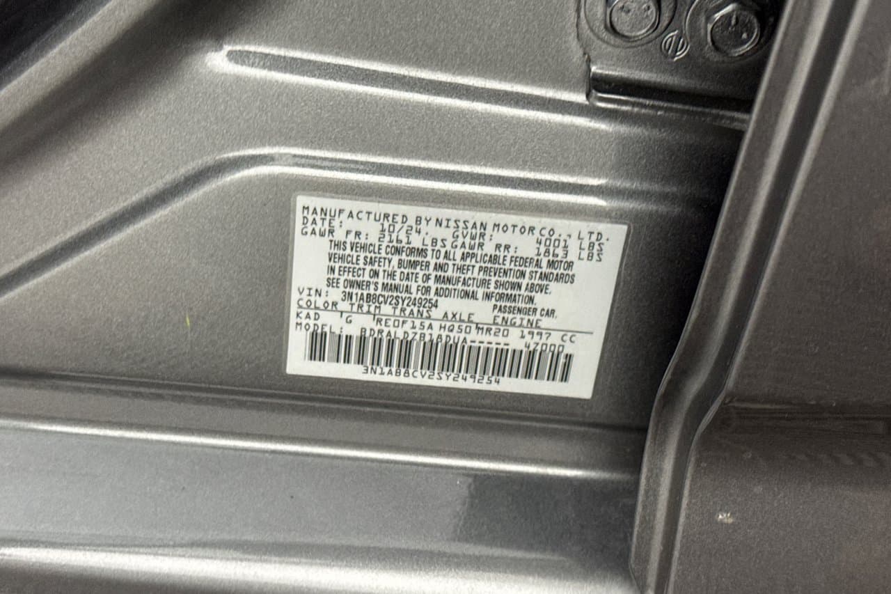 2025 Nissan Sentra SV 23