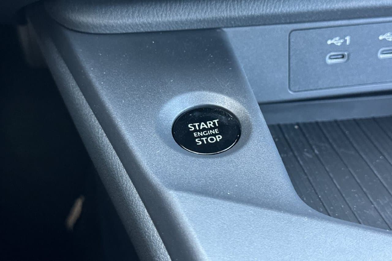 2027 Nissan Sentra SV 18