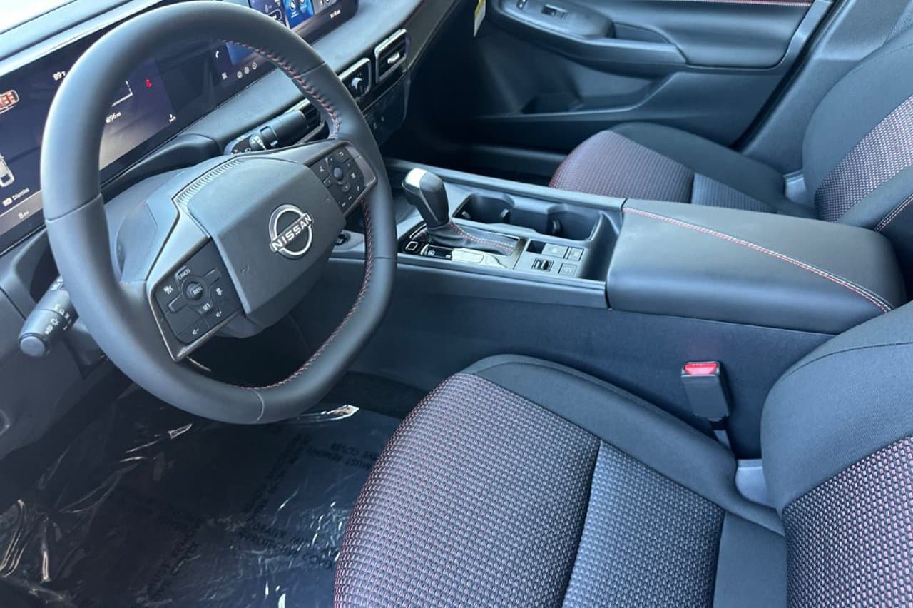2027 Nissan Sentra SR 7