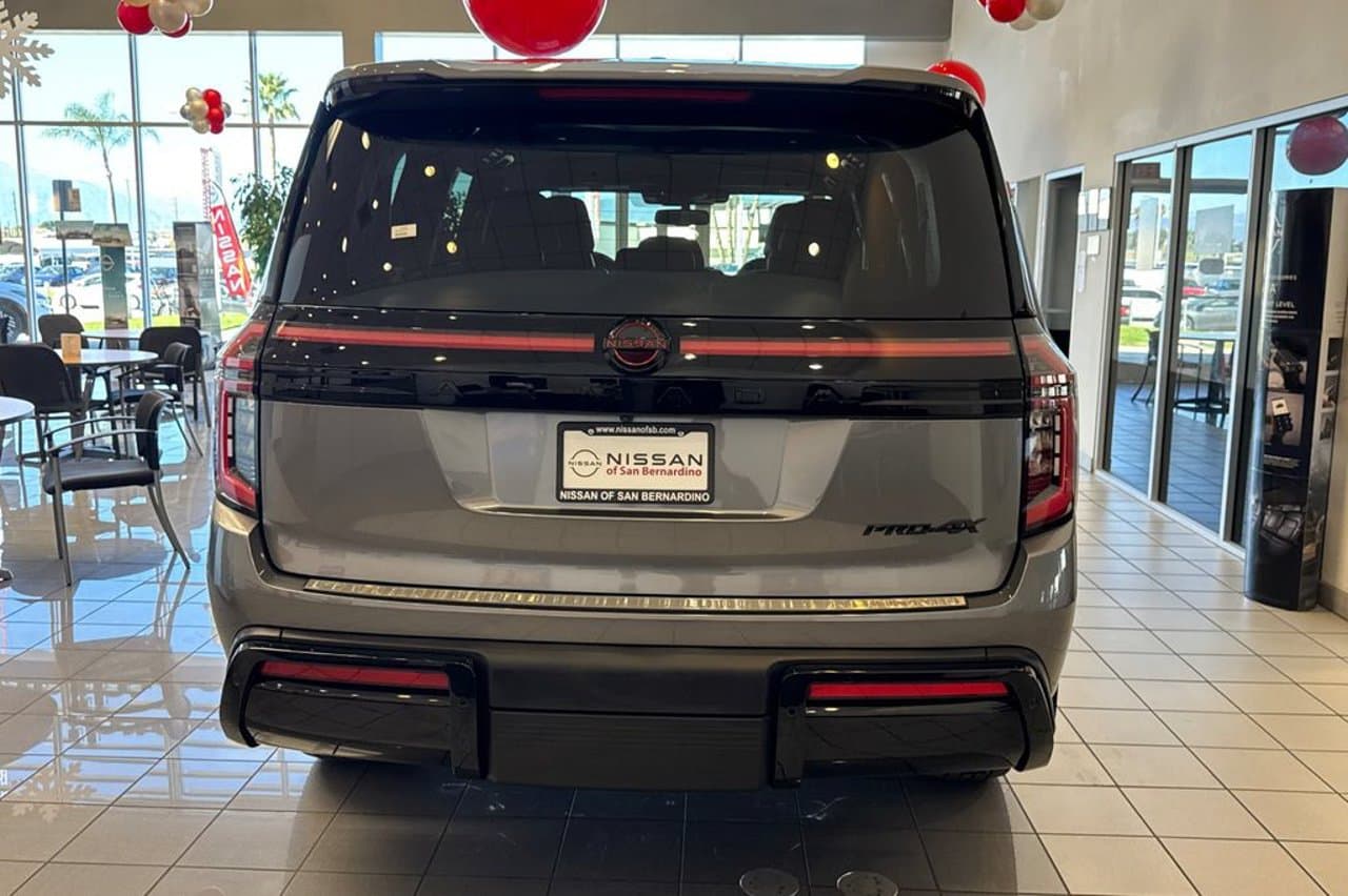 2026 Nissan Armada PRO-4X 4