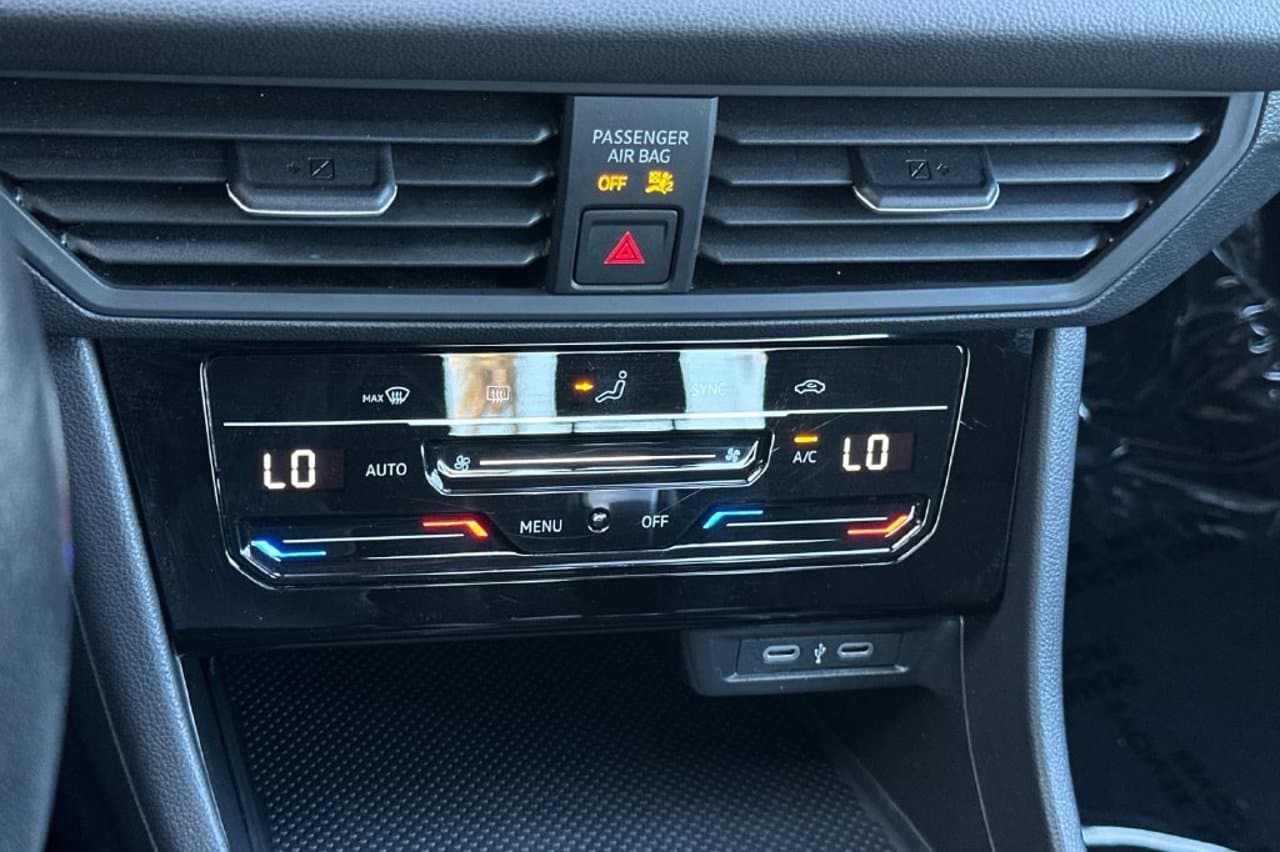 2025 Volkswagen Jetta S 16