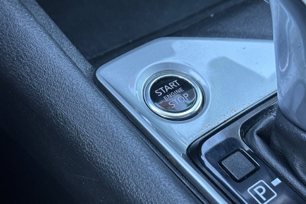 2025 Nissan Altima SV 18
