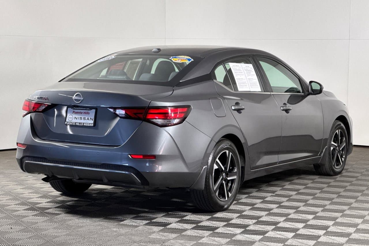 2025 Nissan Sentra SV 3