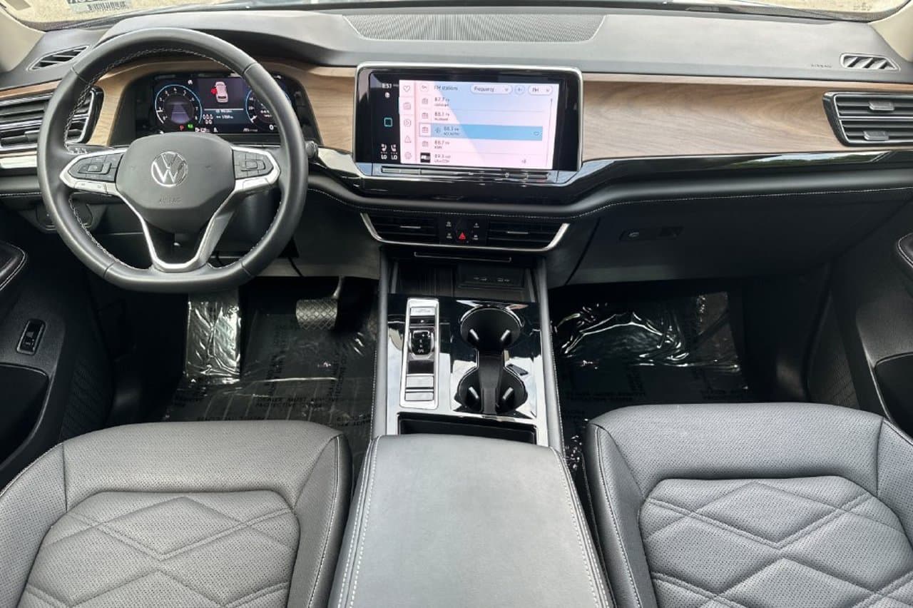 2026 Volkswagen Atlas 2.0T SE w/Technology 11