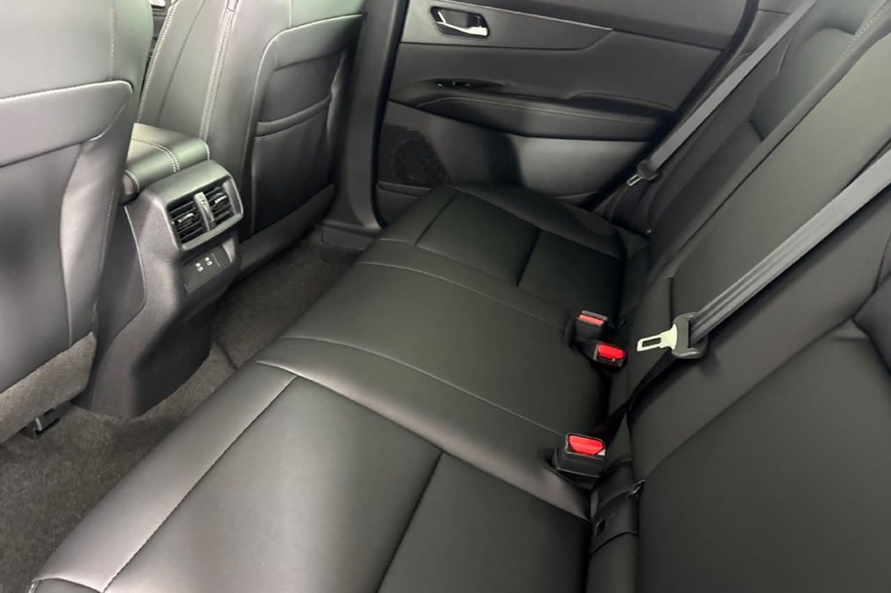 2026 Nissan Murano SV 9
