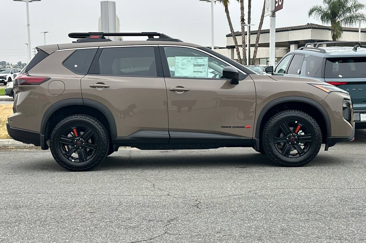 2026 Nissan Rogue Rock Creek 2