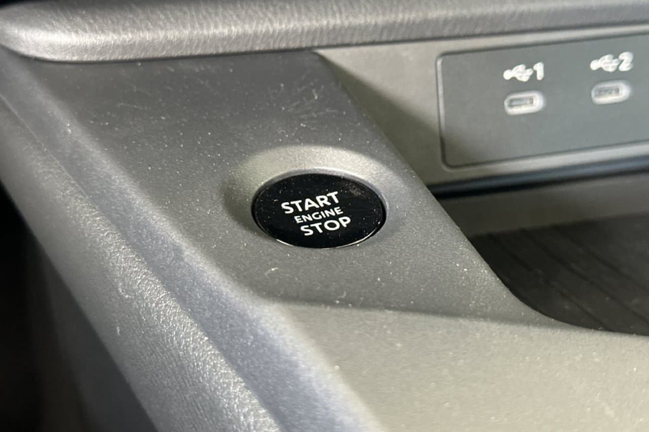2026 Nissan Sentra SV 18