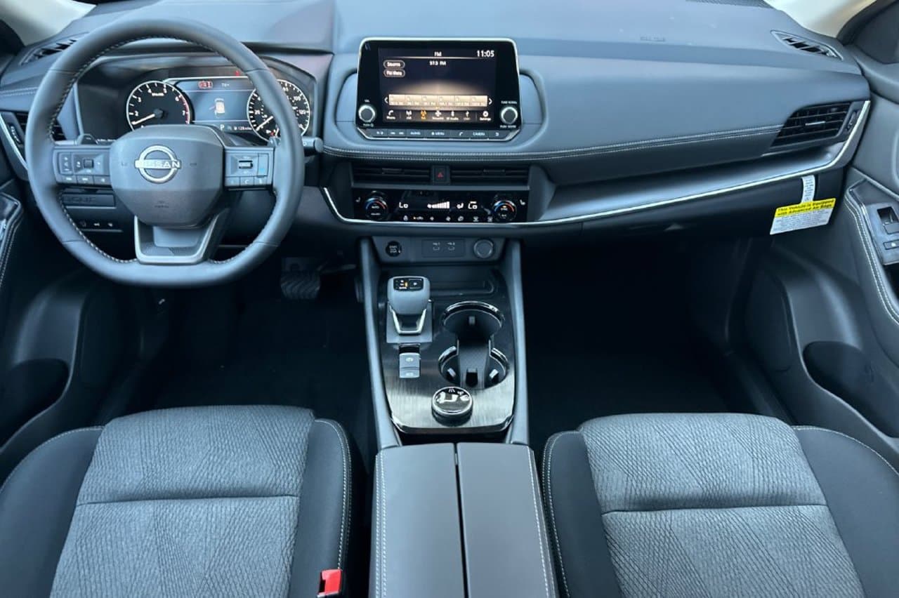 2026 Nissan Rogue SV 10