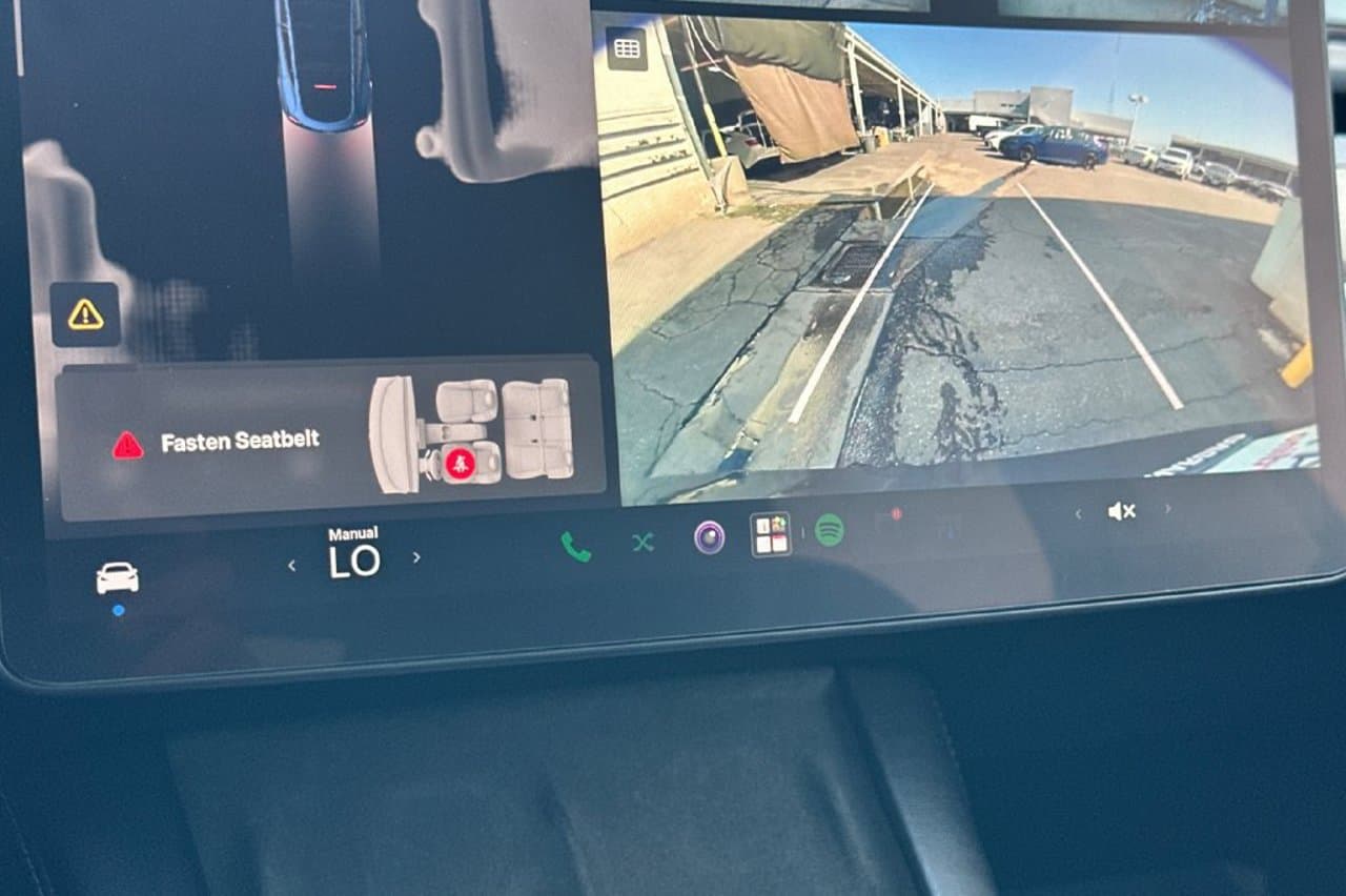 2024 Tesla Model Y Long Range 17