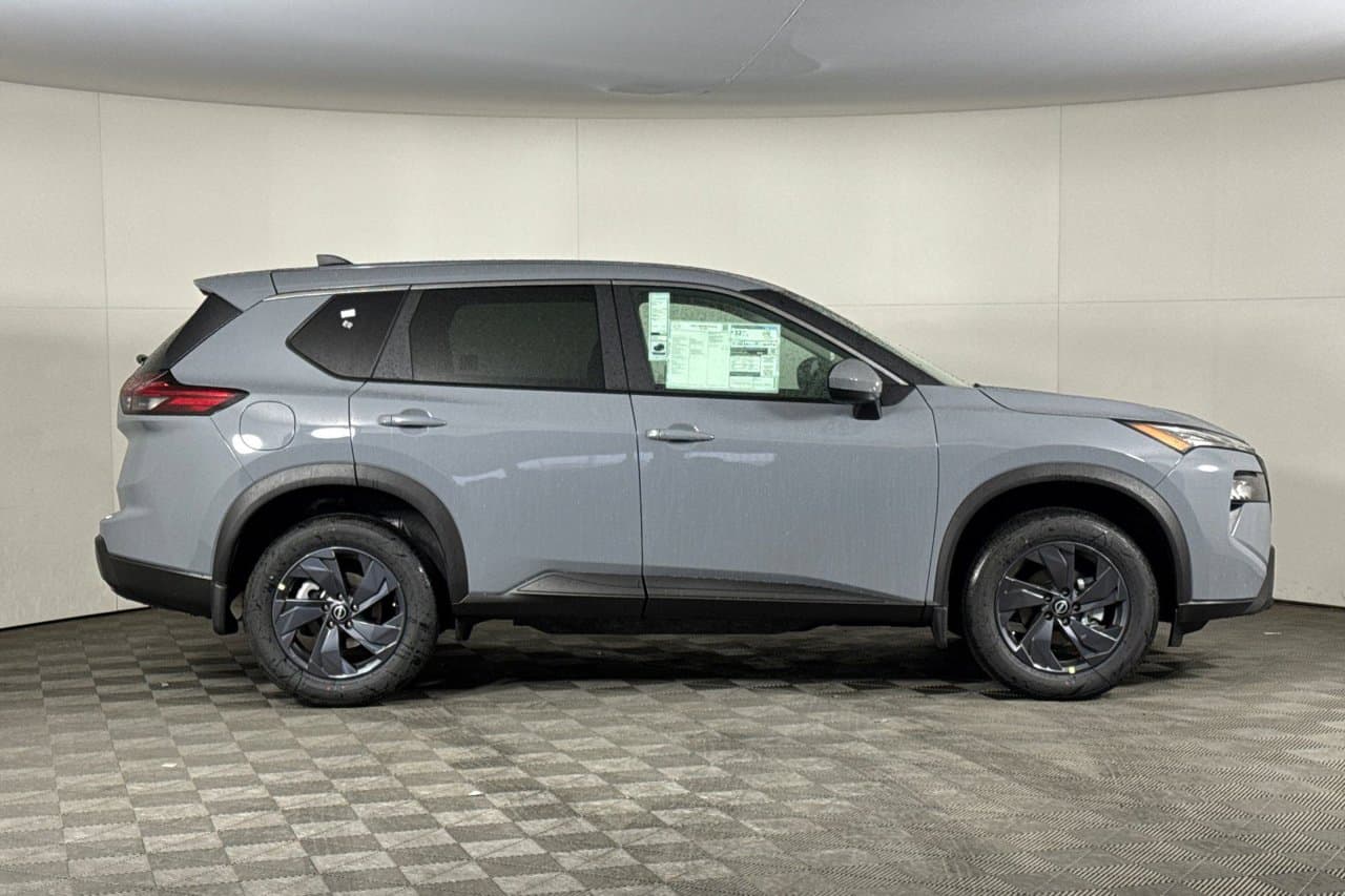 2026 Nissan Rogue SV 2